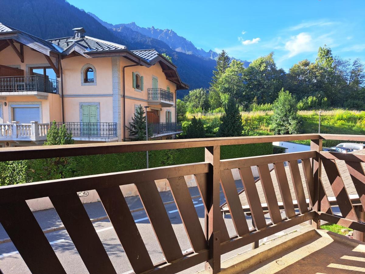 Ferienwohnung Vue Magique En Hypercentre Avec Parking Privatif Chamonix Exterior foto