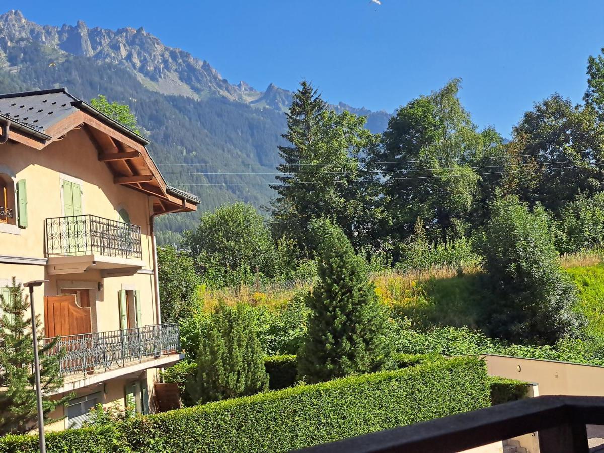 Ferienwohnung Vue Magique En Hypercentre Avec Parking Privatif Chamonix Exterior foto
